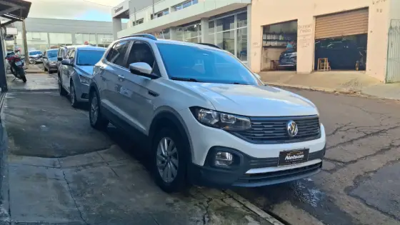 VOLKSWAGEN T-CROSS 1.0 200 TSI TOTAL FLEX SENSE AUTOMÁTICO VOLKSWAGEN T-CROSS 1.0 200 TSI TOTAL FLEX SENSE AUTOMÁTICO