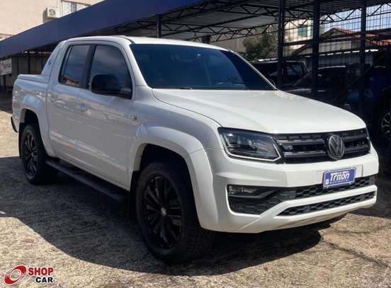 VOLKSWAGEN-AMAROK-2022