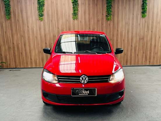VOLKSWAGEN-FOX-2014