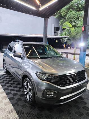 VOLKSWAGEN T-CROSS 1.0 200 TSI TOTAL FLEX COMFORTLINE AUTOMÁTICO