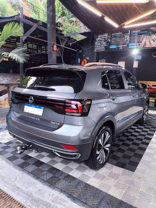 VOLKSWAGEN-T-CROSS-2023