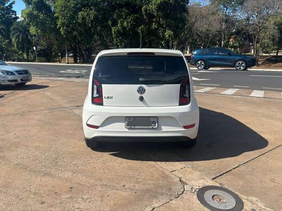 VOLKSWAGEN-UP-1.0 MPI TAKE UP 12V FLEX 4P MANUAL VOLKSWAGEN-UP-2017
