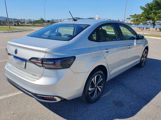 VOLKSWAGEN-VIRTUS-1.0 200 TSI COMFORTLINE AUTOMÁTICO VOLKSWAGEN-VIRTUS-2025