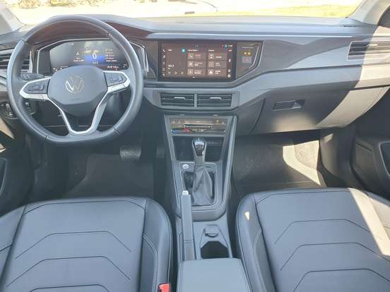 VOLKSWAGEN-VIRTUS-1.0 200 TSI COMFORTLINE AUTOMÁTICO VOLKSWAGEN-VIRTUS-2025