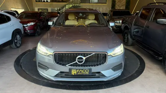 VOLVO XC60 2.0 T5 GASOLINA MOMENTUM AWD GEARTRONIC VOLVO XC60 2.0 T5 GASOLINA MOMENTUM AWD GEARTRONIC