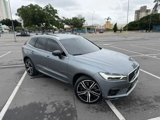 VOLVO XC60 2.0 T8 HYBRID R-DESIGN AWD GEARTRONIC VOLVO XC60 2.0 T8 HYBRID R-DESIGN AWD GEARTRONIC