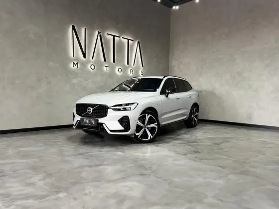 VOLVO XC60 2.0 T8 RECHARGE R-DESIGN AWD GEARTRONIC VOLVO XC60 2.0 T8 RECHARGE R-DESIGN AWD GEARTRONIC