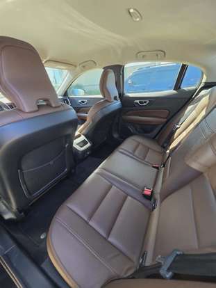 VOLVO-S60-2019