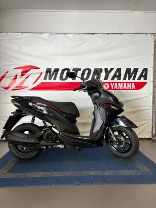 YAMAHA FLUO 125 HYBRID CONNECTED ABS YAMAHA FLUO 125 HYBRID CONNECTED ABS