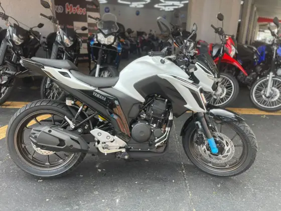 YAMAHA FZ25 FAZER CONNECTED ABS YAMAHA FZ25 FAZER CONNECTED ABS