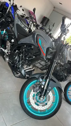 YAMAHA MT-03 ABS YAMAHA MT-03 ABS