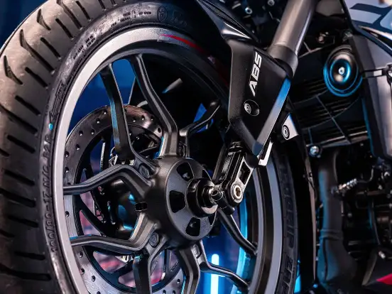 BAJAJ-DOMINAR 200 BAJAJ-DOMINAR 200-2025