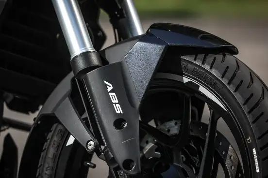 BAJAJ-DOMINAR 250 BAJAJ-DOMINAR 250-2025