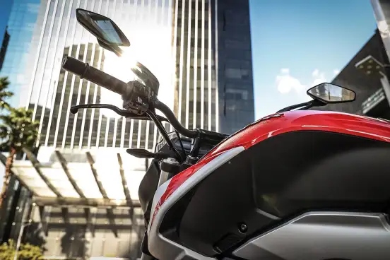 BAJAJ-DOMINAR 250 BAJAJ-DOMINAR 250-2025