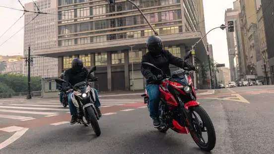 BAJAJ-PULSAR N150-2025