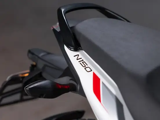 BAJAJ-PULSAR N150 BAJAJ-PULSAR N150-2025