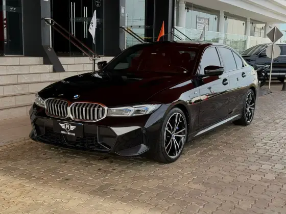 BMW 320i 2.0 16V TURBO FLEX M SPORT AUTOMÁTICO BMW 320i 2.0 16V TURBO FLEX M SPORT AUTOMÁTICO