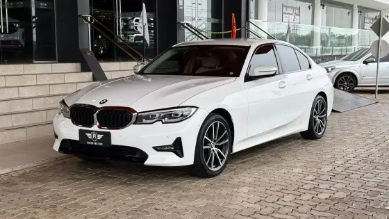 BMW 320i 2.0 16V TURBO GASOLINA SPORT GP AUTOMÁTICO