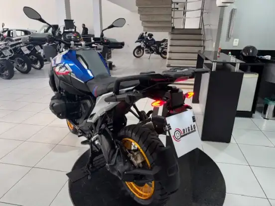 BMW-R 1300 GS TROPHY BMW-R 1300 GS TROPHY-2024