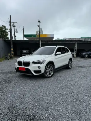 BMW X1 2.0 16V TURBO ACTIVEFLEX SDRIVE20I 4P AUTOMÁTICO BMW X1 2.0 16V TURBO ACTIVEFLEX SDRIVE20I 4P AUTOMÁTICO
