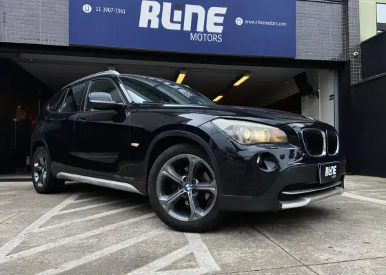 BMW X1 2.0 16V TURBO GASOLINA SDRIVE20I 4P AUTOMÁTICO BMW X1 2.0 16V TURBO GASOLINA SDRIVE20I 4P AUTOMÁTICO