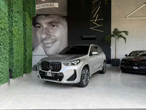 BMW X1 2.0 16V TURBO GASOLINA SDRIVE20I M SPORT STEPTRONIC BMW X1 2.0 16V TURBO GASOLINA SDRIVE20I M SPORT STEPTRONIC
