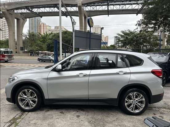 BMW-X1-2.0 16V TURBO ACTIVEFLEX SDRIVE20I 4P AUTOMÁTICO BMW-X1-2019