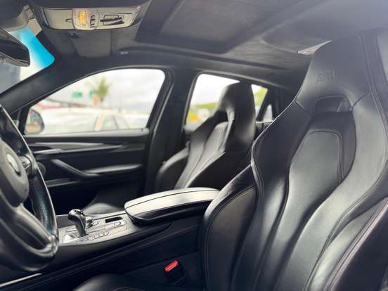 BMW-X6-2017