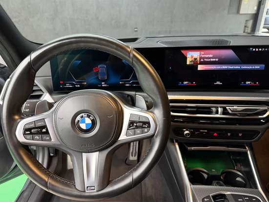 BMW-320i-2023