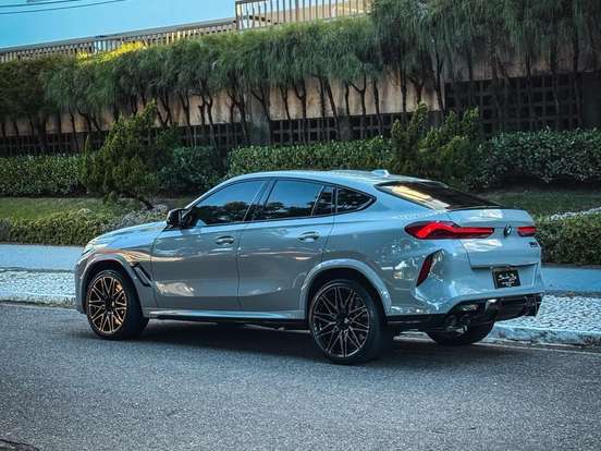 BMW-X6-4.4 V8 BITURBO GASOLINA M COMPETITION AUTOMÁTICO BMW-X6-2024