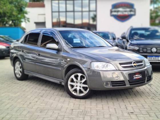 CHEVROLET ASTRA 2.0 MPFI ADVANTAGE SEDAN 8V FLEX 4P AUTOMÁTICO