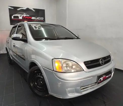 CHEVROLET CORSA 1.8 MPFI MAXX SEDAN 8V FLEX 4P MANUAL CHEVROLET CORSA 1.8 MPFI MAXX SEDAN 8V FLEX 4P MANUAL