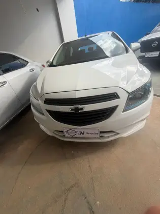 CHEVROLET ONIX 1.0 MPFI JOY 8V FLEX 4P MANUAL CHEVROLET ONIX 1.0 MPFI JOY 8V FLEX 4P MANUAL