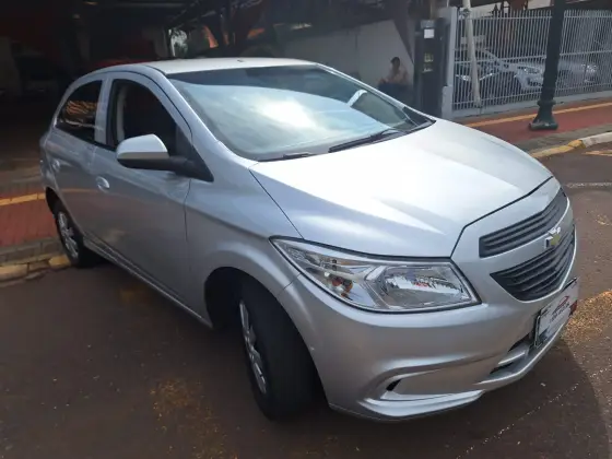 CHEVROLET ONIX 1.0 MPFI LS 8V FLEX 4P MANUAL