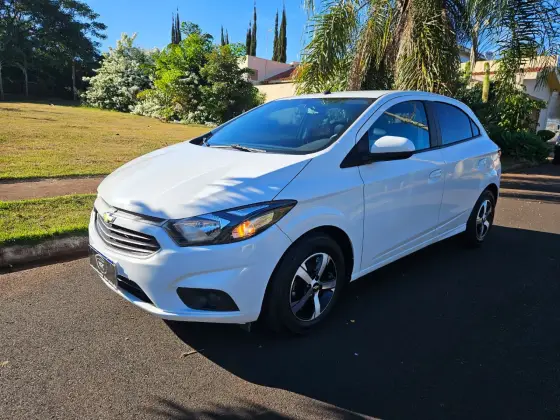CHEVROLET ONIX 1.0 MPFI LT 8V FLEX 4P MANUAL CHEVROLET ONIX 1.0 MPFI LT 8V FLEX 4P MANUAL