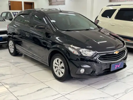 CHEVROLET ONIX 1.0 MPFI LT 8V FLEX 4P MANUAL CHEVROLET ONIX 1.0 MPFI LT 8V FLEX 4P MANUAL