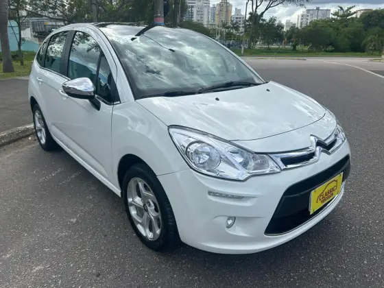 CITROËN C3 1.6 EXCLUSIVE 16V FLEX 4P AUTOMÁTICO CITROËN C3 1.6 EXCLUSIVE 16V FLEX 4P AUTOMÁTICO