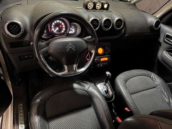CITROËN-C3-1.6 EXCLUSIVE 16V FLEX 4P AUTOMÁTICO CITROËN-C3-2014