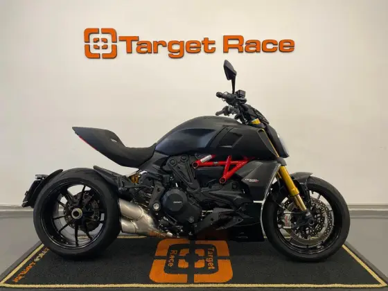 DUCATI DIAVEL 1260 S DUCATI DIAVEL 1260 S