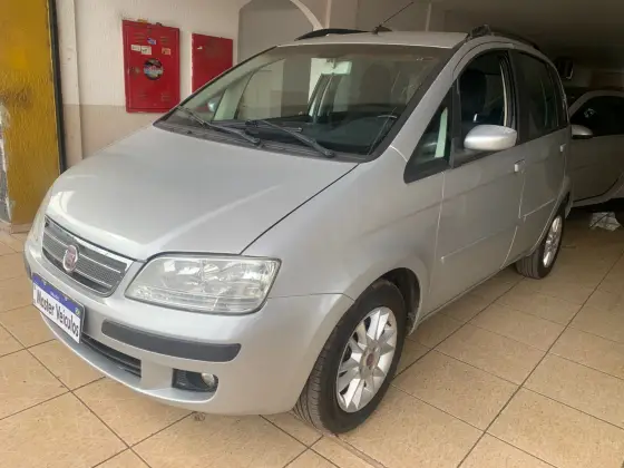 FIAT IDEA 1.4 MPI FIRE ELX 8V FLEX 4P MANUAL FIAT IDEA 1.4 MPI FIRE ELX 8V FLEX 4P MANUAL