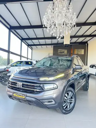 FIAT TORO 1.3 TURBO 270 FLEX FREEDOM AT6 FIAT TORO 1.3 TURBO 270 FLEX FREEDOM AT6