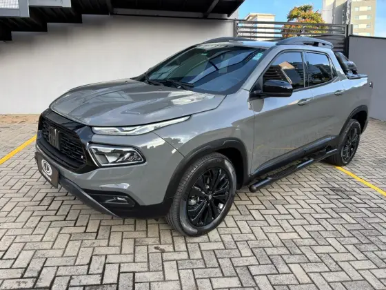 FIAT TORO 1.3 TURBO 270 FLEX VOLCANO AT6 FIAT TORO 1.3 TURBO 270 FLEX VOLCANO AT6