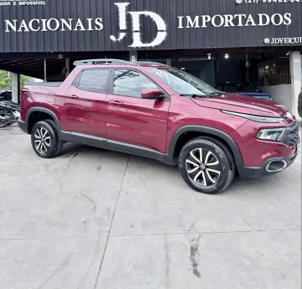 FIAT TORO 1.8 16V EVO FLEX FREEDOM AT6 FIAT TORO 1.8 16V EVO FLEX FREEDOM AT6
