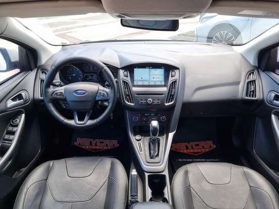 FORD-FOCUS-2.0 SE PLUS 16V FLEX 4P POWERSHIFT FORD-FOCUS-2016
