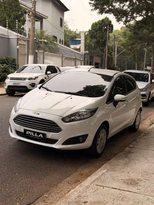 FORD-FIESTA-2016