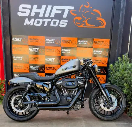 HARLEY-DAVIDSON SPORTSTER ROADSTER 
