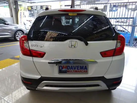 HONDA-WR-V-2018