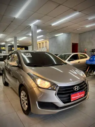 HYUNDAI HB20 1.6 COMFORT PLUS 16V FLEX 4P AUTOMÁTICO HYUNDAI HB20 1.6 COMFORT PLUS 16V FLEX 4P AUTOMÁTICO