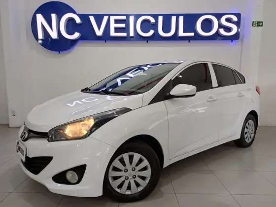 HYUNDAI HB20S 1.0 COMFORT PLUS 12V FLEX 4P MANUAL