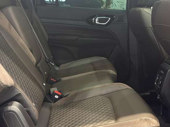 JEEP-COMMANDER-2.0 TD380 TURBO DIESEL OVERLAND AT9 JEEP-COMMANDER-2023